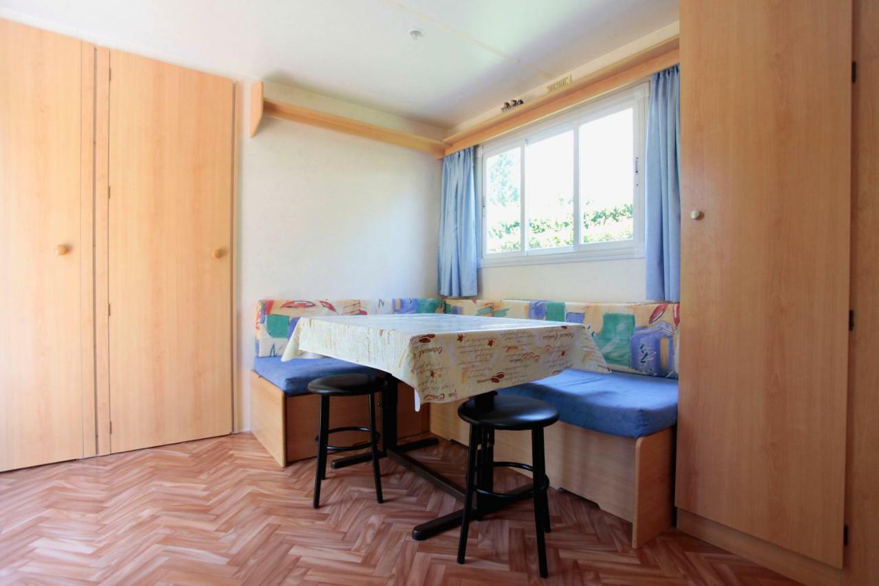 Camping Du Pont De St Gal Saint-Gal-sur-Sioule Dış mekan fotoğraf