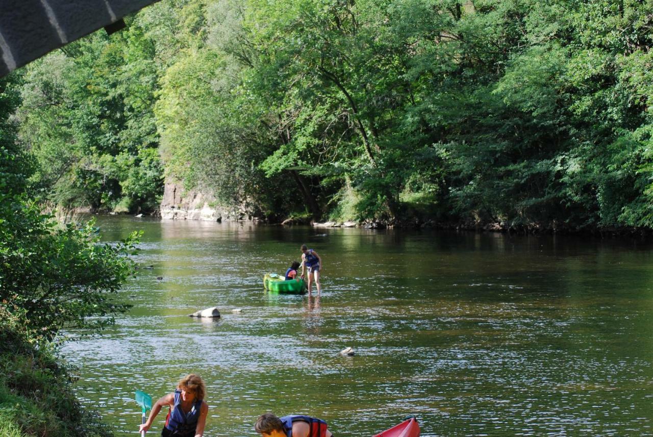 Camping Du Pont De St Gal Saint-Gal-sur-Sioule Dış mekan fotoğraf