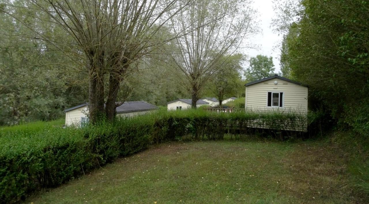Camping Du Pont De St Gal Saint-Gal-sur-Sioule Dış mekan fotoğraf